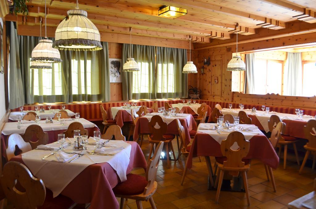 Rifugio Capanna Passo Valles Falcade Exterior photo